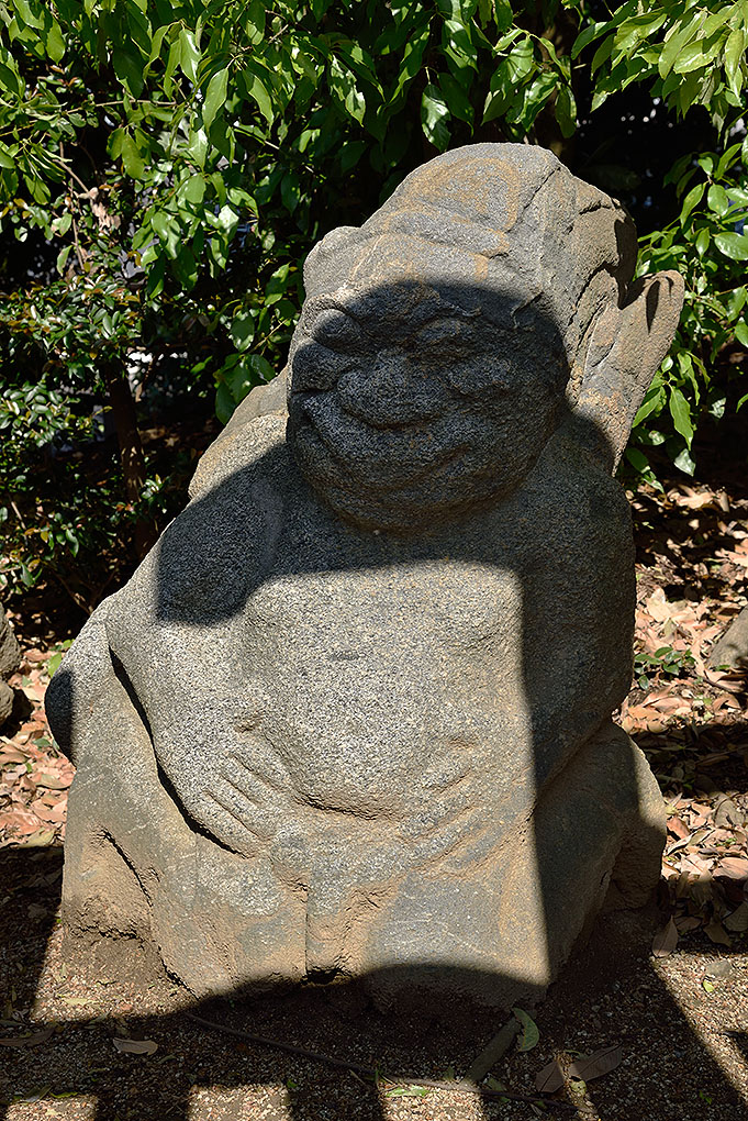 猿石(山王権現)