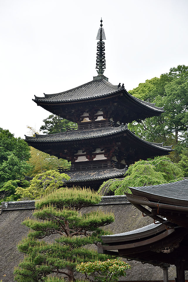 當麻寺三重塔東塔