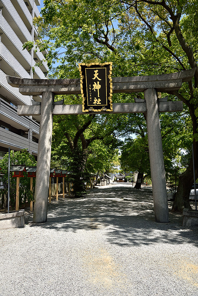 天神社鳥居