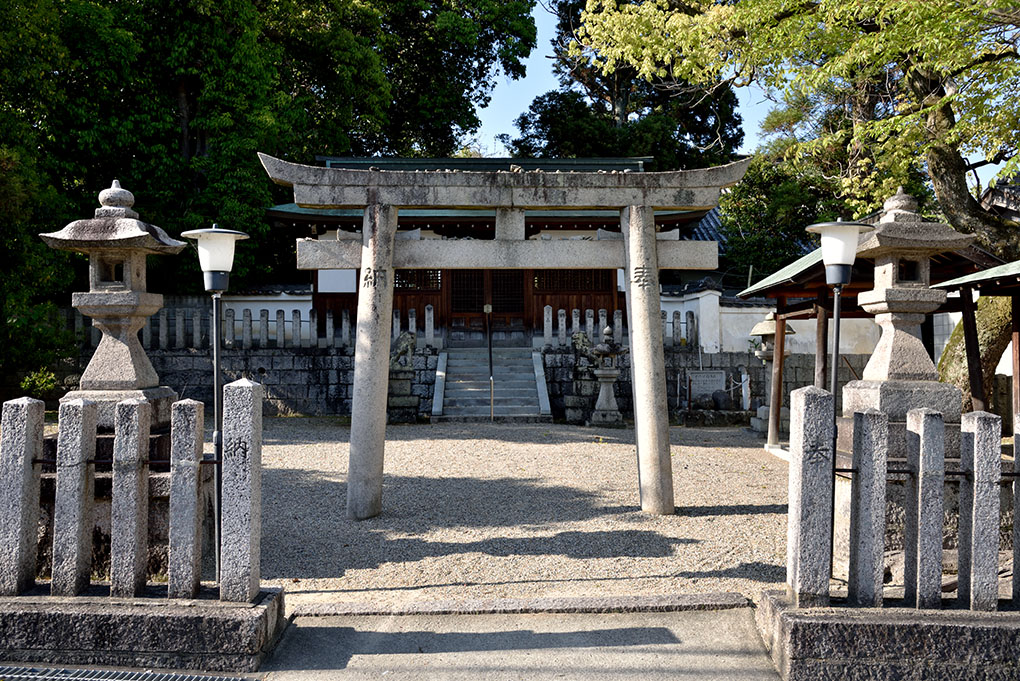 狐井杵築神社