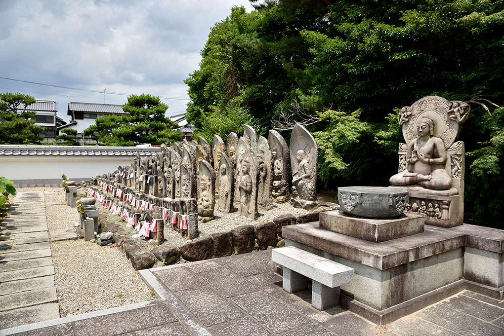 喜光寺石佛