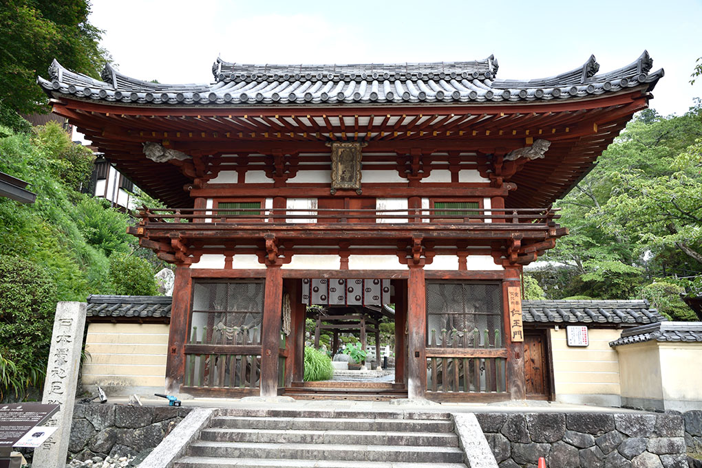 岡寺仁王門