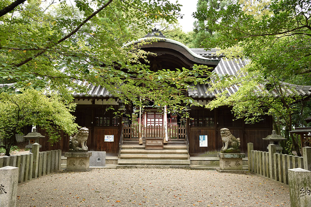 池坐朝霧黄幡比賣神社