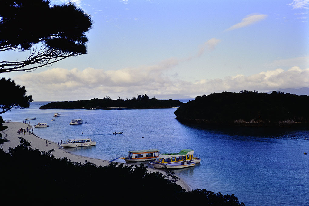 川平湾